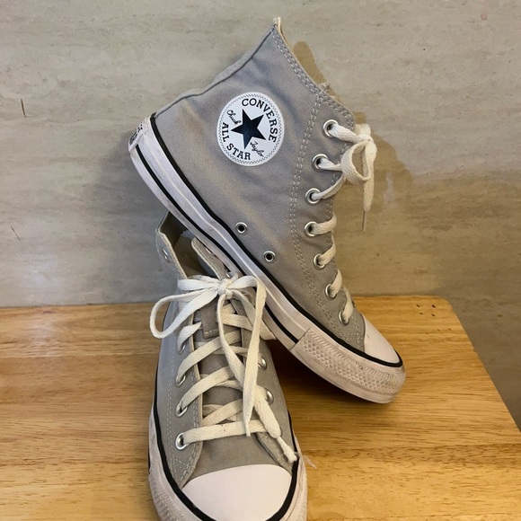 Chuck Taylor All Star Converse Light Gray High-Top Sneakers - Picture 6 of 11